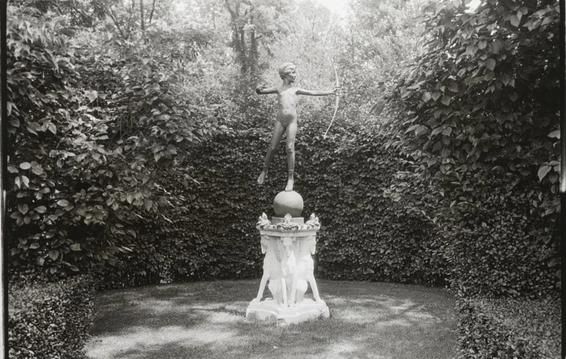 Harriet Barnes Pratt - Welwyn Garden - The Young Diana sculpture in garden